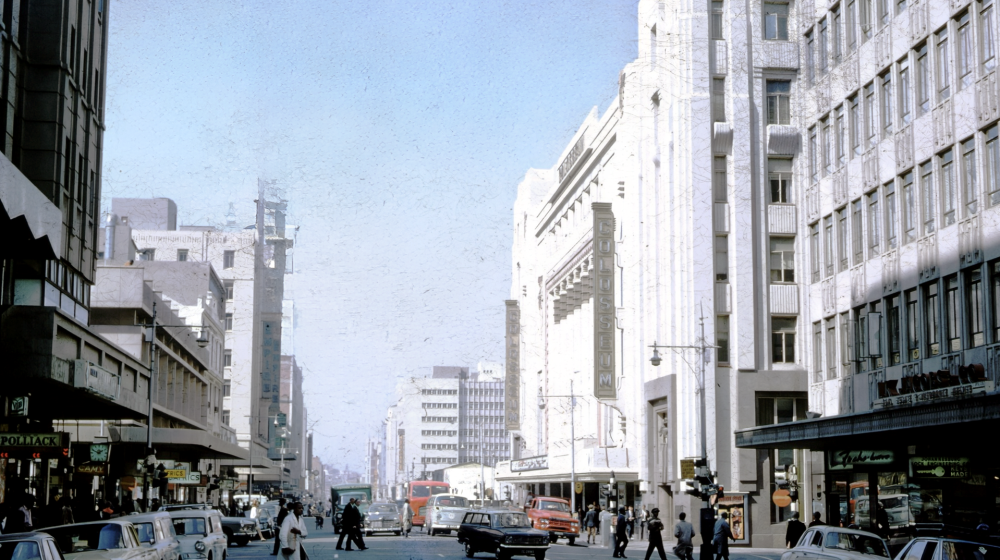 1974-johannesburg-commissioner-street-company-history-first-trust-sa-accounting